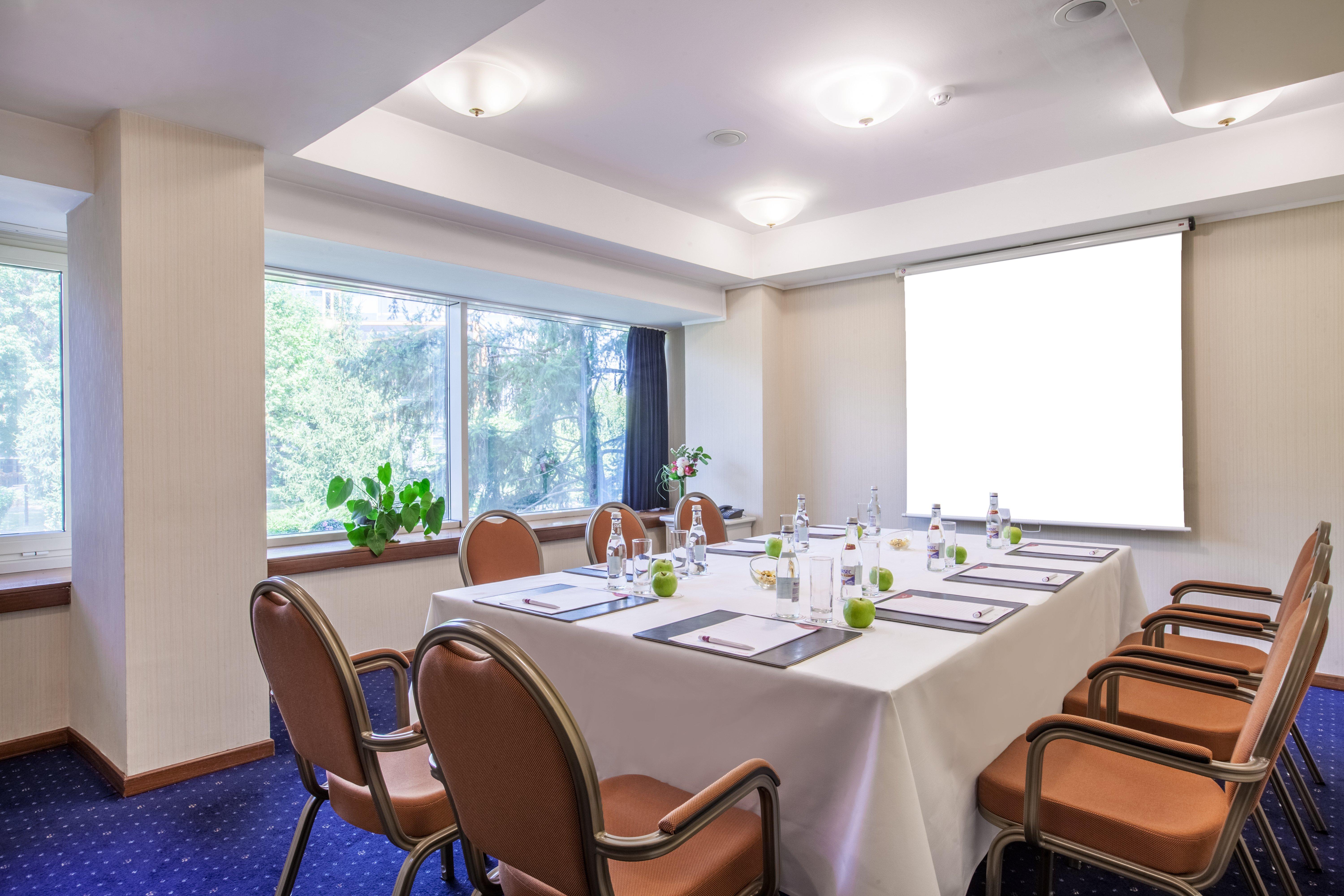 Crowne Plaza Bucharest By Ihg Hotell Eksteriør bilde