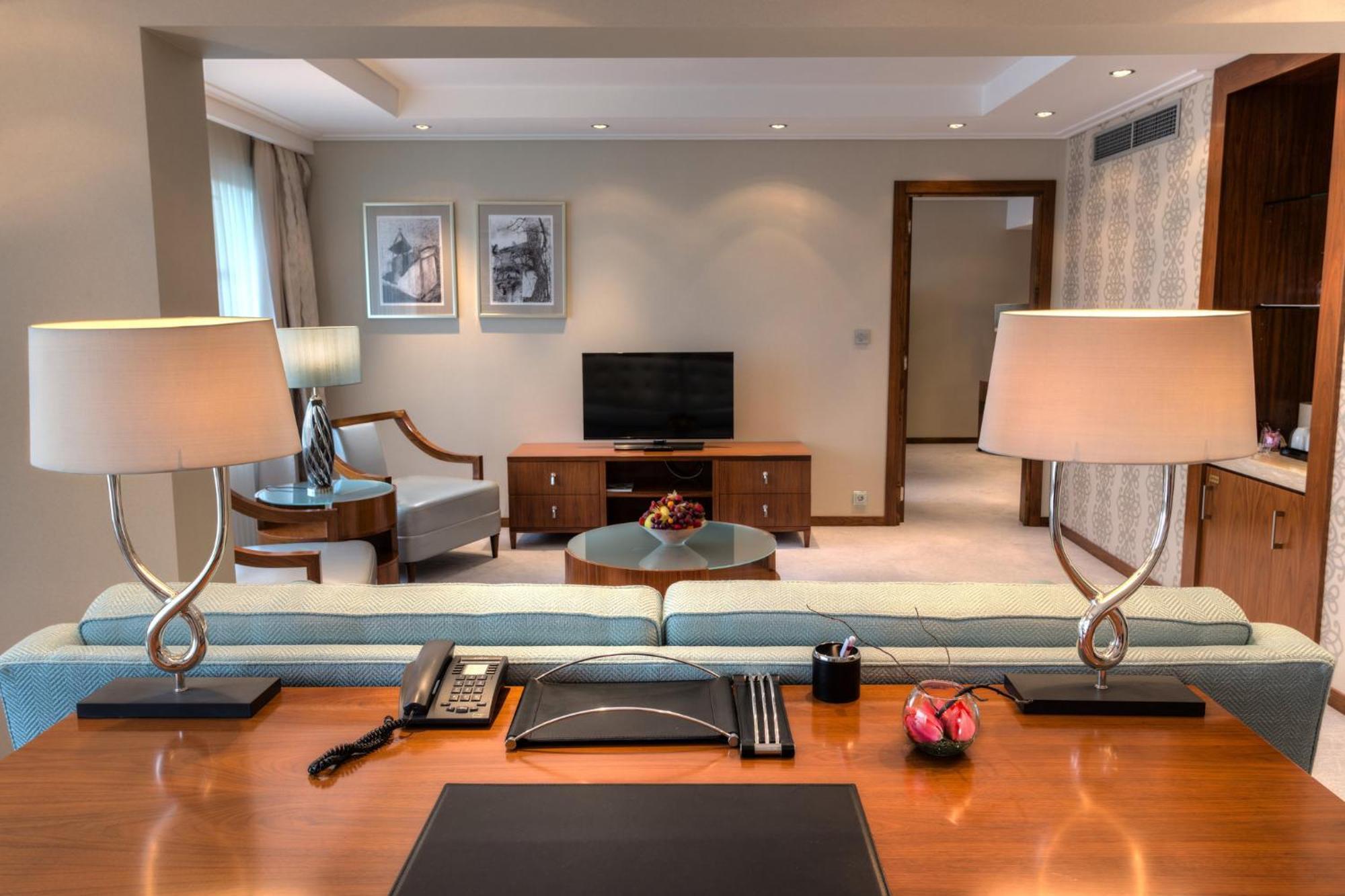 Crowne Plaza Bucharest By Ihg Hotell Eksteriør bilde